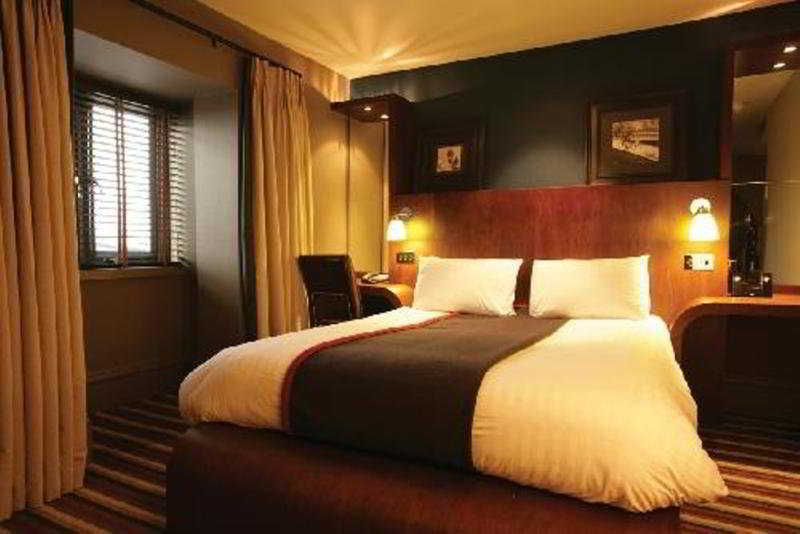 Village Hotel Nottingham Beeston  Exteriör bild